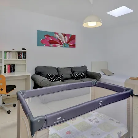 Casa Felicidad Nyaraló